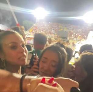 Influenciadora relata desordem e caos em camarote na Sapucaí: 'Fui amassada e tive crise de ansiedade'