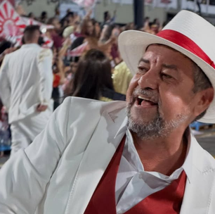 Escola fundada por vice-presidente do PT sobe para elite do carnaval do Rio