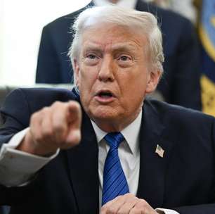 Trump anuncia nova tarifa geral de 10% após decisão da Suprema Corte