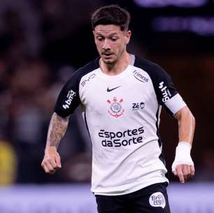 Golaço, arbitragem e gramado são destaques da Fiel em vitória do Corinthians sobre o Athletico-PR