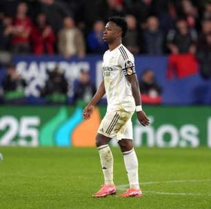 Vini Jr é elogiado na Espanha mesmo com derrota do Real Madrid
