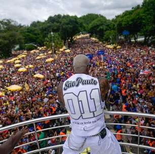 Léo Santana 'transporta' o Ibirapuera para o carnaval da Bahia e reúne 1,1 milhão de foliões