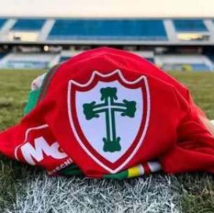 Portuguesa anuncia providências após racismo contra Hugo Souza