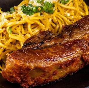 Massa com costela: prato perfeito para um jantar especial