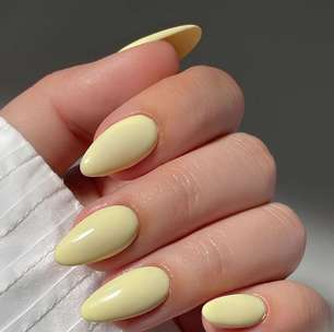 Além das roupas: 5 maneiras para usar o amarelo manteiga também nas unhas!