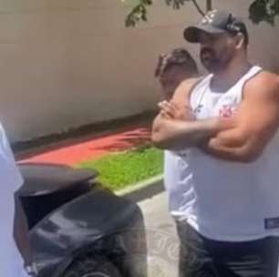 Torcedores de organizada do Vasco intimidam Paulo Henrique na rua