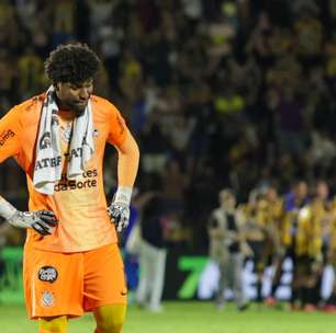 Torcedores 'se desesperam' após eliminação do Corinthians diante do Novorizontino pelo Paulistão