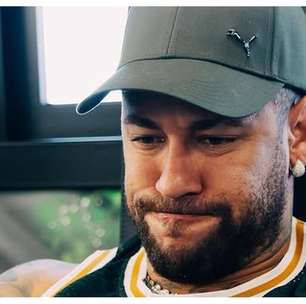 Detalhe em joia de Neymar reacende rumor antigo e levanta dúvida sobre nova filha do jogador. Veja a foto!