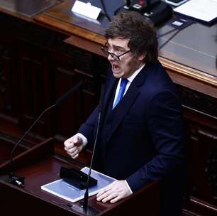 Milei anuncia 90 reformas para "redesenhar" a Argentina pelos próximos 50 anos