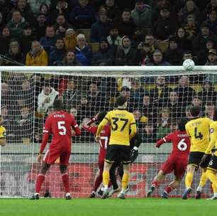 Wolverhampton surpreende o Liverpool nos acréscimos e vence na Premier League
