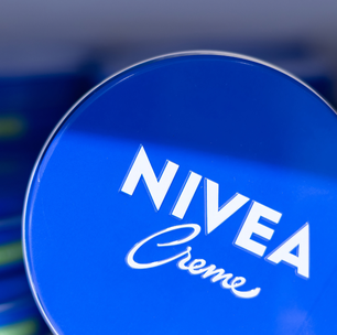 Se você adora o cheiro do creme Nivea, este perfume pode se tornar sua nova obsessão (e dura mais tempo!)