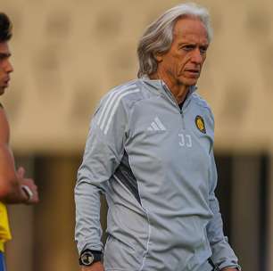 Cristiano Ronaldo sofre lesão muscular mais grave que o previsto, diz Jorge Jesus