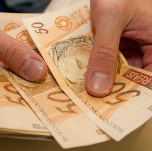 Descontos no Salário: Como calcular seu salário líquido em 2026