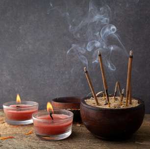Quer atrair amor? Conheça os incensos que elevam sua vibração