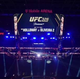 UFC 326: Charles do Bronx dá 'aula' no chão e conquista 'BMF Belt'