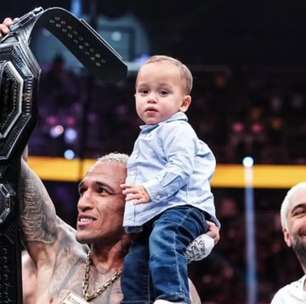 Charles do Bronx desabafa após vencer cinturão 'BMF' e revela próximo objetivo no UFC