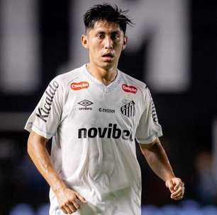 Miguelito e zagueiro da base do Santos são convocados pela Bolívia para a repescagem