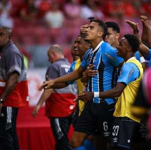Vídeo! Vestido de valsa vira provocação após título do Grêmio sobre o Internacional