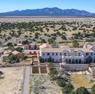 Polícia busca corpos de jovens que teriam sido enterradas no rancho de Epstein no Novo México