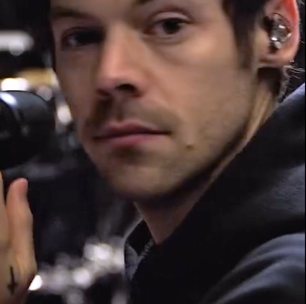 O retorno do nosso Golden Boy! O que esperar de Harry Styles na Netflix