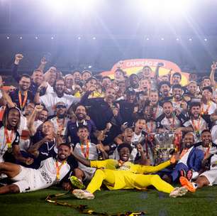 Clube da Europa prepara oferta por volante do Corinthians