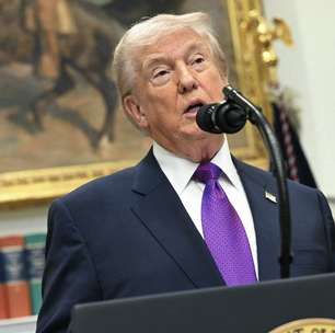 Trump diz que EUA deve 'terminar trabalho' no Irã
