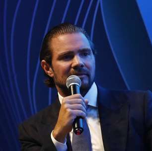 Após STF manter prisão, Vorcaro troca de advogado