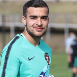 Brasileiro ex-goleiro do FC Porto é preso em operação contra tráfico de drogas em Portugal