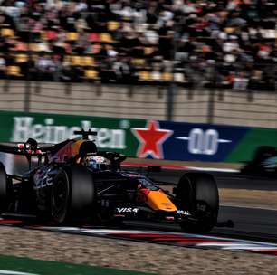 F1: Verstappen tem problemas e abandona GP da China