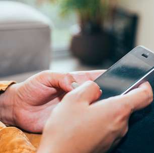 De acordo com Elon Musk, Bill Gates e Mark Zuckerberg, o fim dos smartphones está próximo