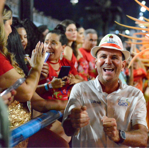 Eduardo Paes propõe cinco escolas por noite na Sapucaí e resgata três agremiações históricas ao Grupo Especial
