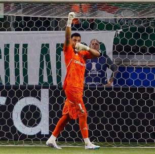 Romero anuncia aposentadoria e encerra carreira como recordista da Argentina