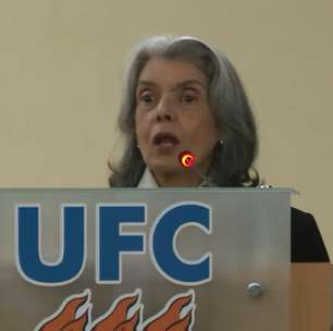 Cármen Lúcia é aplaudida ao fazer apelo contra a violência às mulheres: 'Parem de nos matar'