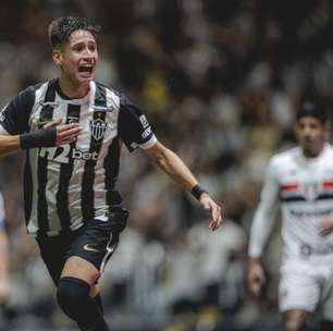 Atlético segura pressão do São Paulo e volta a vencer no Brasileirão