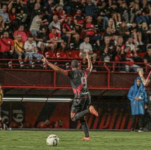 Léo Jacó exalta classificação e valoriza desempenho do Atlético-GO na Copa do Brasil: "Uma"