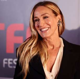 5 dicas de skincare coreano que Carrie Bradshaw usaria após os 40 anos