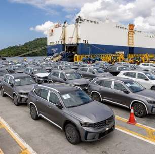 Renault abre pré-venda do Koleos híbrido na próxima semana: primeiro lote já chegou