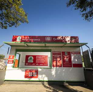 Estação móvel paga por recicláveis em bairros de SP