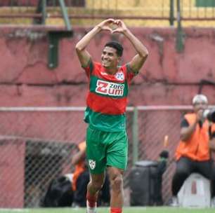 Corinthians faz proposta por Renê e corre contra o fim da janela