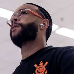 Atacante do Corinthians marca presença em amistoso da Holanda durante recuperação de lesão