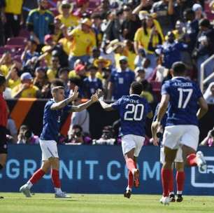 Com time reserva, França domina e vence a Colômbia em amistoso