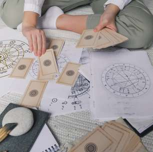 O que fez o tarô bombar de novo? Veja 7 razões da nova obsessão