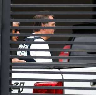Bolsonaro pede autorização a Moraes para fazer nova cirurgia
