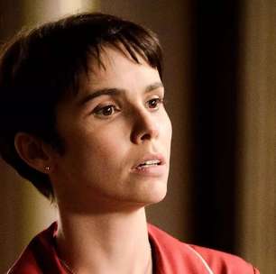 Globo conversa com Débora Falabella para participação em Avenida Brasil 2