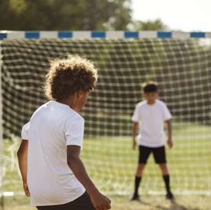 Escola é condenada por racismo contra alunos em campeonato de futebol
