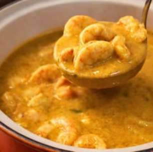 Bobó de camarão cremoso com mandioca: receita tradicional