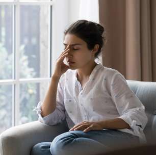 Silenciar a mente: 4 formas simples de relaxar sem esforço