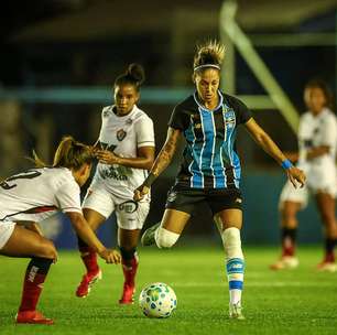 Grêmio atropela o Vitória e sobe duas posições no Brasileirão Feminino
