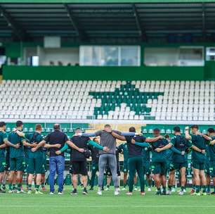Pressionada, Chapecoense enfrenta o Vitória para tentar sair do Z-4