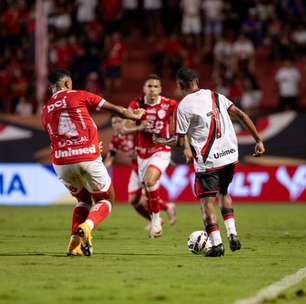 Vladimir falha no gol do Atlético-GO e time perde para Vila Nova